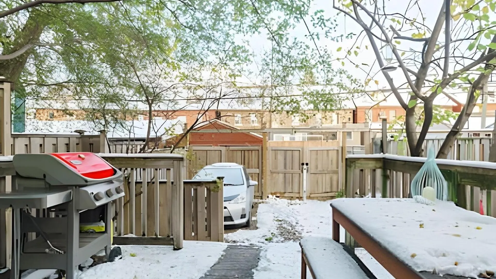 Willa Charming Family House 3 Bdr With Balcony Toronto 0*,