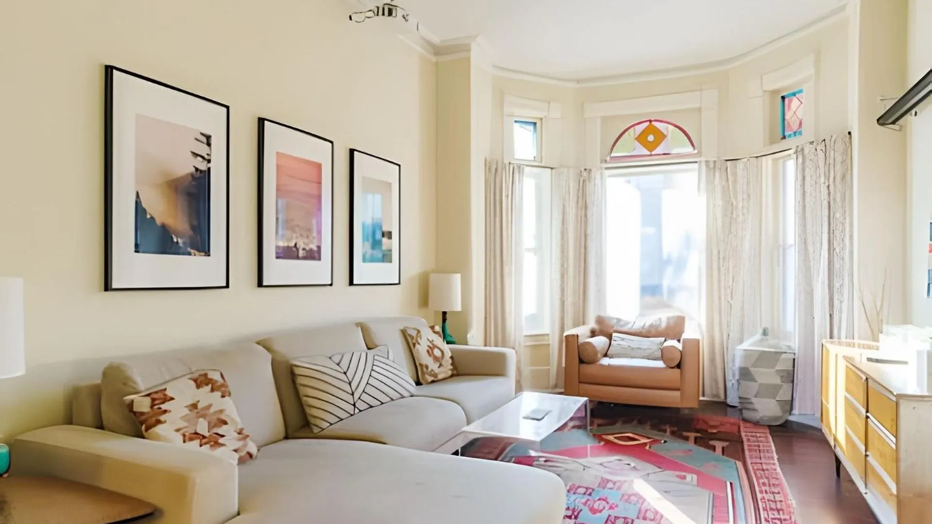 Willa Charming Family House 3 Bdr With Balcony Toronto