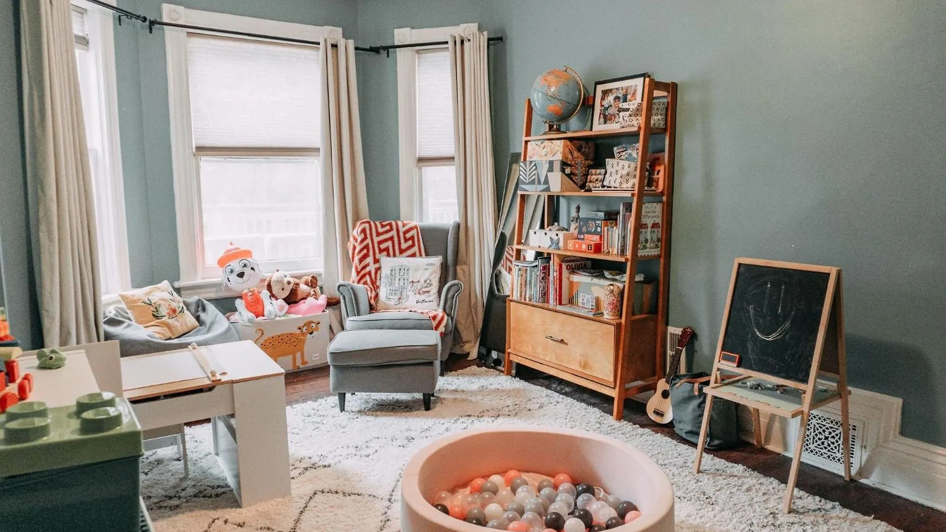 Willa Charming Family House 3 Bdr With Balcony Toronto 0*,