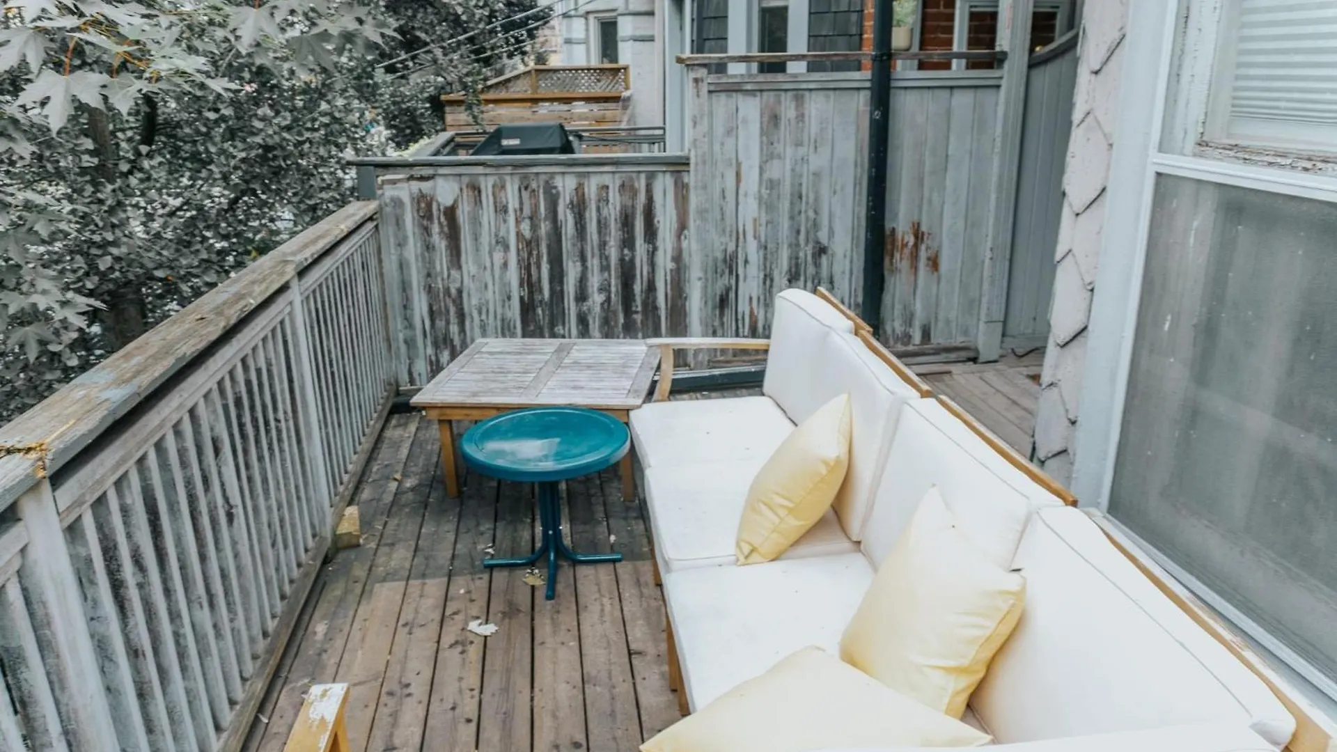 Willa Charming Family House 3 Bdr With Balcony Toronto