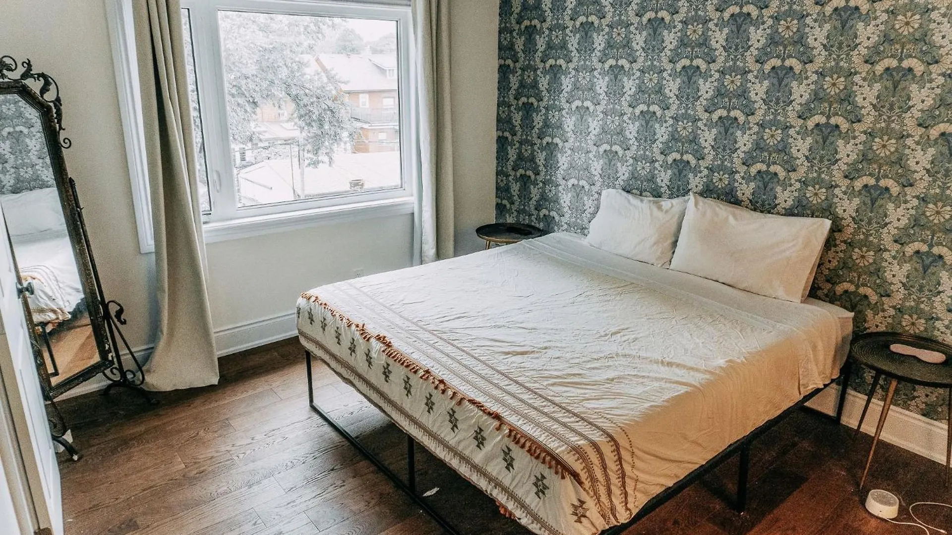Willa Charming Family House 3 Bdr With Balcony Toronto